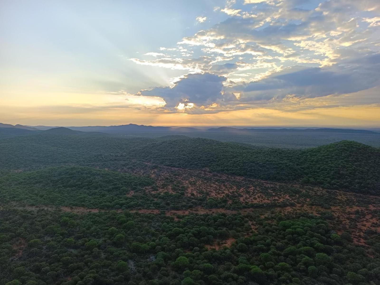 Hotel Kifaru Bush Camp Outjo Exterior foto